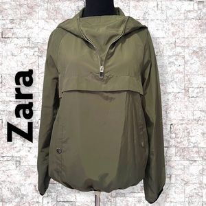 💚 ZARA outerwear jacket size S
